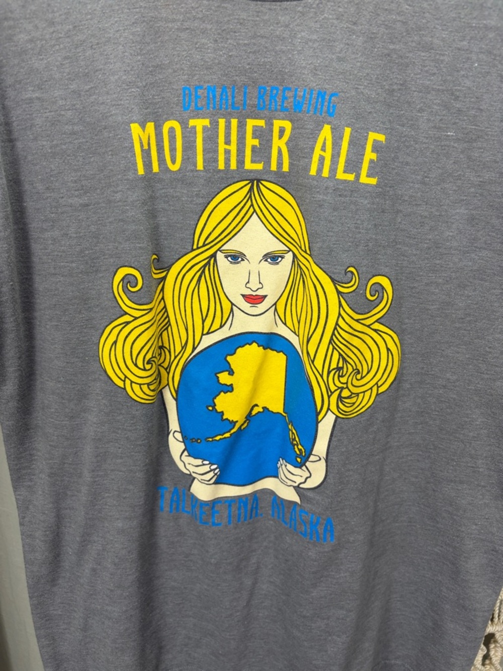 Denali Brewing Mother Ale Talkeetna, Alaska Gray Graphic T-Shirt | M - Picture 2 of 7